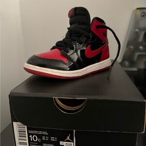 Toddler Patent leather Jordan 1s